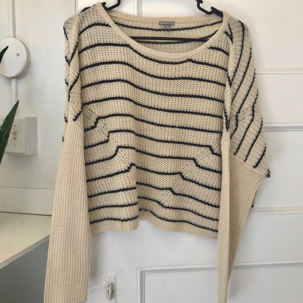 Cropped sweater
